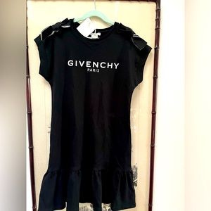 Givenchy kids dress size 12. Chic and on trend. Never worn.